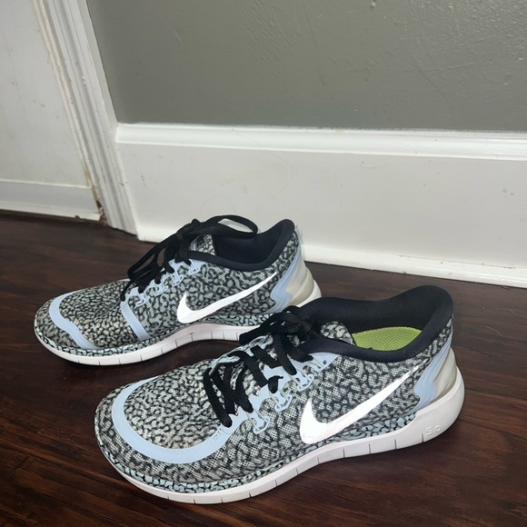 Nike free 5.0 running shoes cheetah print - Picture 4 of 5